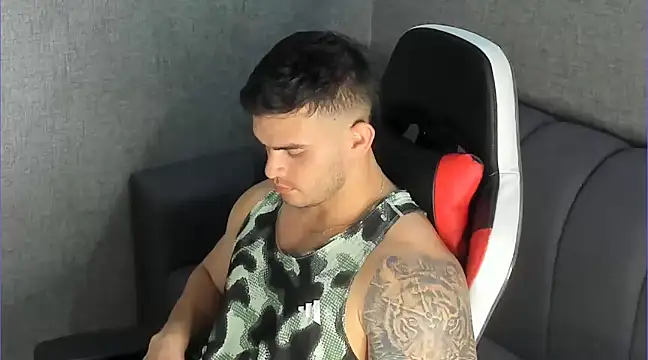 Ricardogo19 online show from February 4, 2025, 10:45 pm