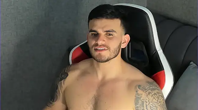 Ricardogo19 online show from February 26, 2025, 2:52 am