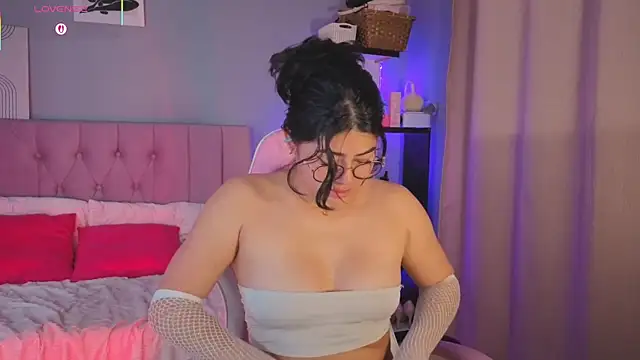 LoaLuxury online show from December 18, 2025, 12:42 pm