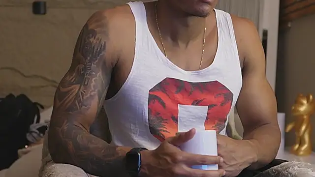 Logan Varela online show from March 5, 2026, 1:40 pm