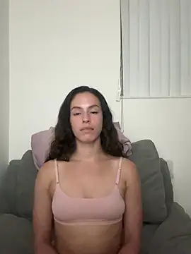 Snapshot of brookehoneynina chatting on March 18, 2025, 12:51 am brookehoneynina online show from March 18, 2025, 12:51 am