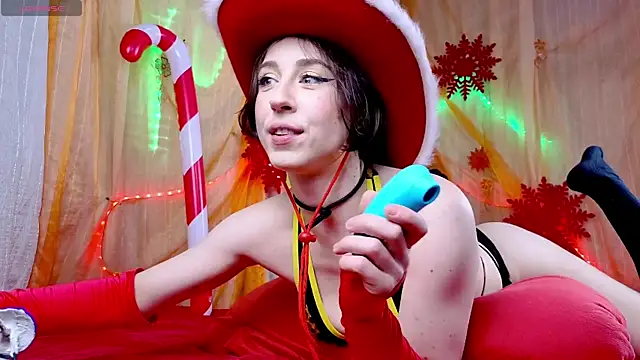Miakitana strong and cute online show from December 22, 2024, 2:06 am