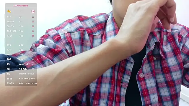 yourcuteneighbourr online show from March 7, 2026, 3:02 am