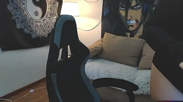 Snapshot of LeyaKan chatting on February 3, 2025, 7:31 pm LeyaKan online show from February 3, 2025, 7:31 pm