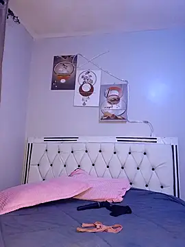 Snapshot of C-yoyo chatting on November 2, 2025, 8:03 pm C-yoyo online show from November 2, 2025, 8:03 pm