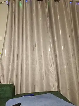 Snapshot of C-yoyo chatting on January 13, 2026, 10:46 pm C-yoyo online show from January 13, 2026, 10:46 pm