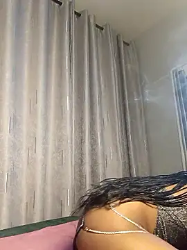 Snapshot of C-yoyo chatting on February 7, 2026, 9:56 pm C-yoyo online show from February 7, 2026, 9:56 pm