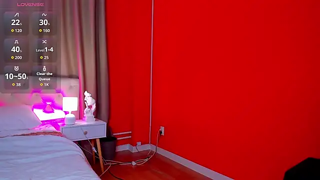 Snapshot of Valerie_Woods chatting on September 29, 2025, 12:17 am Valerie Woods online show from September 29, 2025, 12:17 am