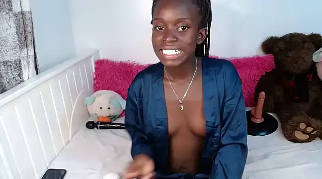 Tee Raven online show from February 4, 2025, 11:06 pm