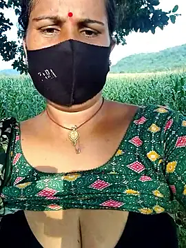 Snapshot of Hey_Ziya chatting on September 20, 2025, 11:04 am Hey Ziya online show from September 20, 2025, 11:04 am