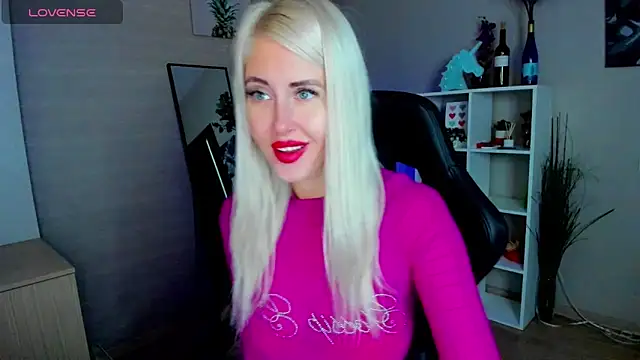 Snapshot of Mermaid_N chatting on October 2, 2025, 1:31 am Mermaid N online show from October 2, 2025, 1:31 am