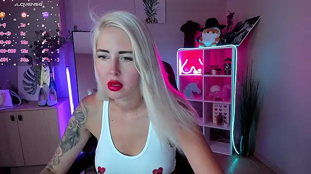 Snapshot of Mermaid_N chatting on July 17, 2026, 1:47 am Mermaid N online show from July 17, 2026, 1:47 am