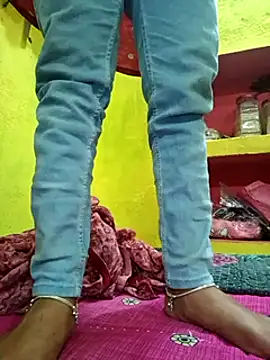 Cute Suhani online show from March 3, 2025, 8:00 pm
