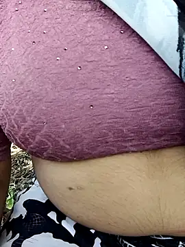 Snapshot of Cute_Suhani chatting on September 22, 2025, 7:47 am Cute Suhani online show from September 22, 2025, 7:47 am