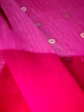 Snapshot of Cute_Suhani chatting on October 9, 2025, 1:06 am Cute Suhani online show from October 9, 2025, 1:06 am