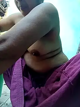 Snapshot of Cute_Suhani chatting on September 23, 2025, 2:07 am Cute Suhani online show from September 23, 2025, 2:07 am