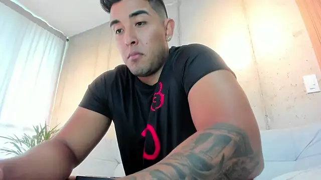 Snapshot of Alan_greek_1 chatting on February 18, 2025, 2:16 pm Alan greek 1 online show from February 18, 2025, 2:16 pm