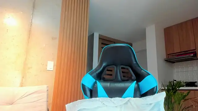 Snapshot of Alan_greek_1 chatting on March 14, 2025, 12:40 pm Alan greek 1 online show from March 14, 2025, 12:40 pm