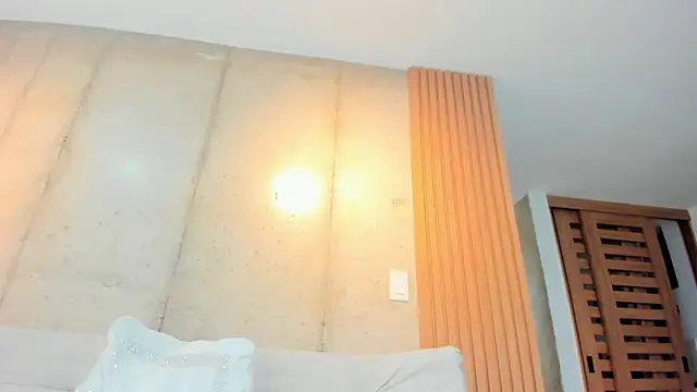 Snapshot of Alan_greek_1 chatting on February 21, 2025, 3:54 pm Alan greek 1 online show from February 21, 2025, 3:54 pm