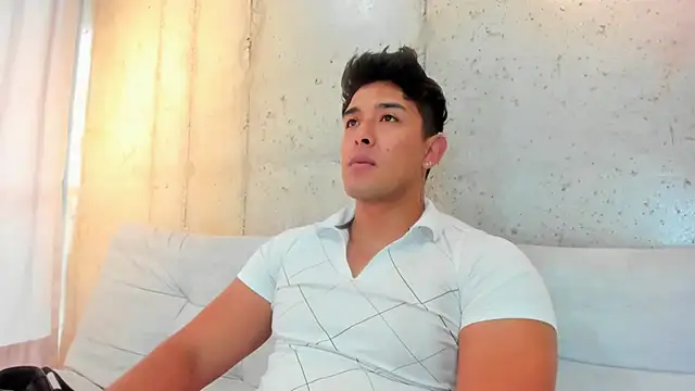 Snapshot of Alan_greek_1 chatting on March 3, 2025, 12:17 pm Alan greek 1 online show from March 3, 2025, 12:17 pm