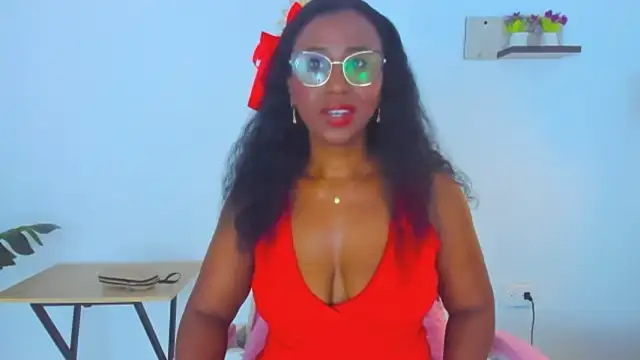 alexajhonson1012 online show from February 8, 2026, 7:11 pm