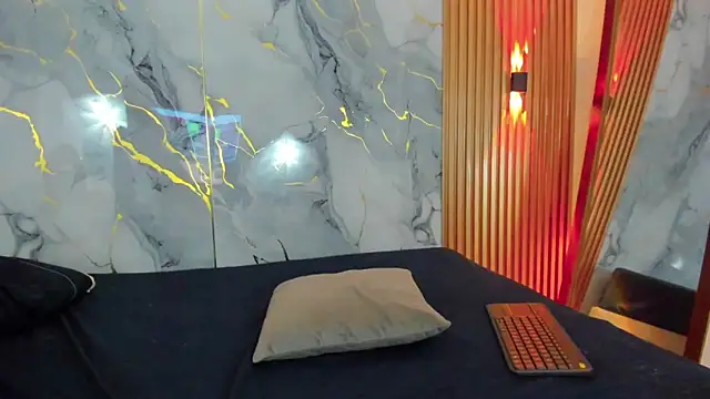 Snapshot of ShanellBlack chatting on March 11, 2025, 3:56 pm ShanellBlack online show from March 11, 2025, 3:56 pm