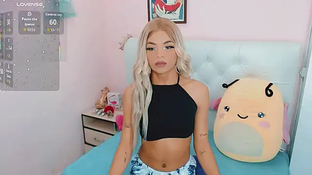 Snapshot of alexa-xxx- chatting on October 2, 2025, 4:27 am alexa-xxx- online show from October 2, 2025, 4:27 am