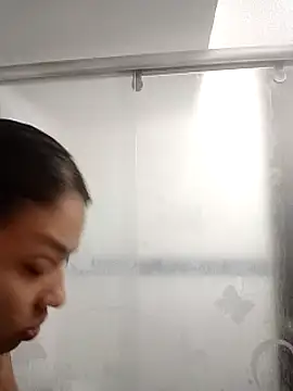 Tiphanydirty3 online show from March 18, 2025, 5:33 pm