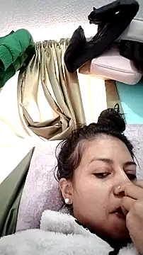 Tiphanydirty3 online show from September 13, 2025, 1:22 pm