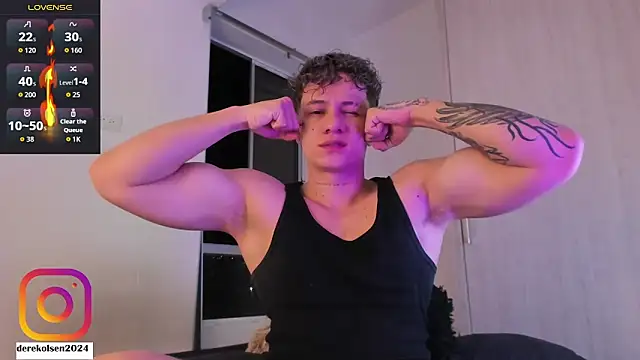 Snapshot of DerekOlsen chatting on September 26, 2025, 2:51 am DerekOlsen online show from September 26, 2025, 2:51 am