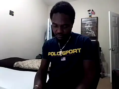 Hugedick0071 online show from February 12, 2025, 3:27 pm
