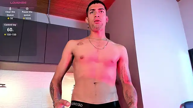 Snapshot of DrakeNeumann chatting on October 1, 2025, 3:44 am DrakeNeumann online show from October 1, 2025, 3:44 am