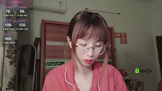 Lili 666 online show from March 3, 2025, 6:24 pm