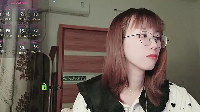 Lili 666 online show from March 2, 2025, 6:03 pm