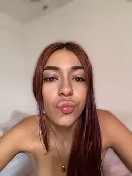 srta luciana online show from April 18, 2026, 2:41 pm