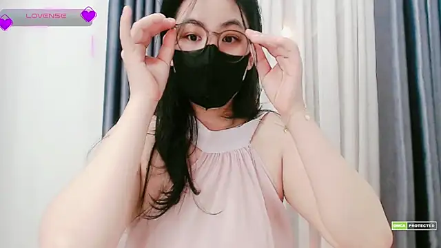 Na baby online show from November 18, 2025, 3:48 pm