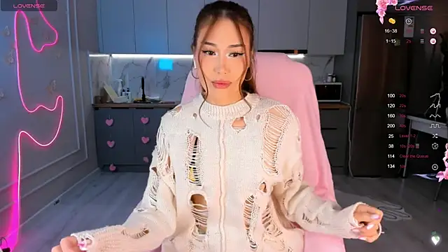 Snapshot of carpe_diemmm chatting on October 7, 2025, 1:28 am carpe diemmm online show from October 7, 2025, 1:28 am