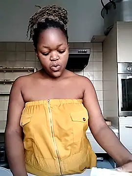 Sexymamibo online show from January 11, 2026, 4:25 pm