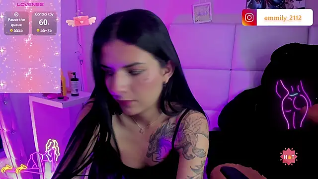  Emily1 online show from February 5, 2025, 2:05 pm