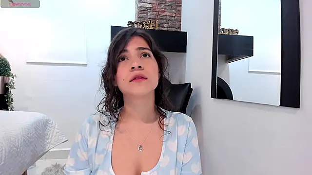 Snapshot of Miranda_doll_ chatting on February 25, 2025, 12:05 pm Miranda doll online show from February 25, 2025, 12:05 pm