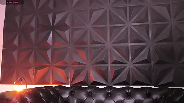 Snapshot of KasiaNoir_ chatting on March 5, 2025, 12:11 pm KasiaNoir  online show from March 5, 2025, 12:11 pm