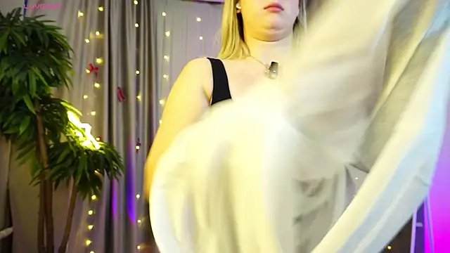 JessRosen online show from January 16, 2026, 3:54 am