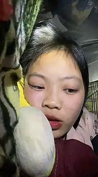 chaomay796xo online show from December 26, 2024, 1:32 pm