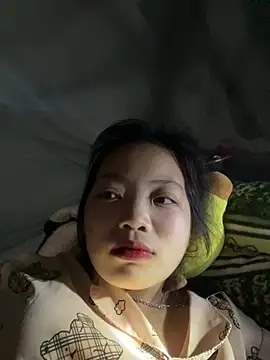 chaomay796xo online show from February 24, 2025, 2:15 pm