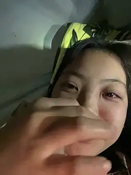 chaomay796xo online show from February 26, 2025, 7:34 am