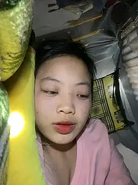 chaomay796xo online show from January 17, 2025, 1:46 pm