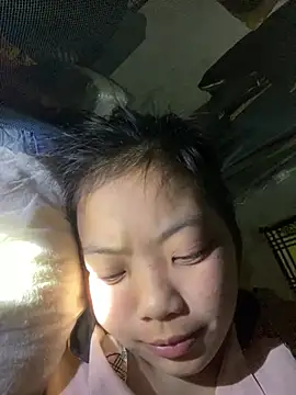 chaomay796xo online show from January 25, 2025, 2:36 pm