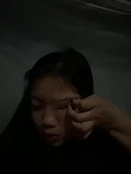 chaomay796xo online show from February 14, 2025, 3:26 pm