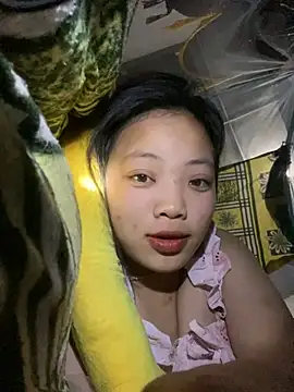 chaomay796xo online show from January 8, 2025, 1:41 pm