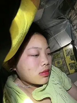 chaomay796xo online show from February 21, 2025, 1:22 pm